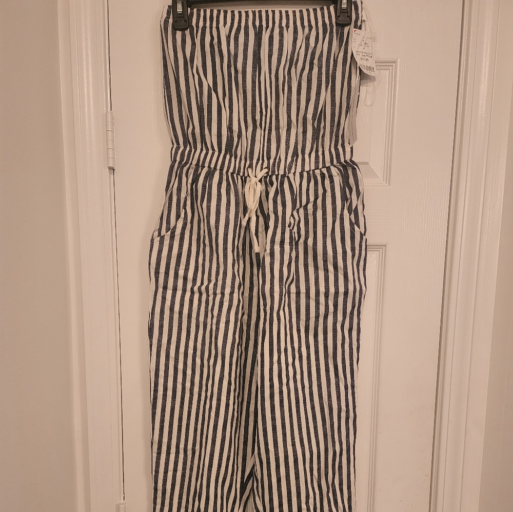 NWT Blue and Cream Jumper